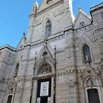 Casa Miracoli 40 * نابولي
